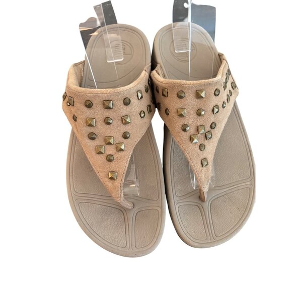 Fitflop Womens Studded Tan Suede Thong Sandals Size 7 Comfort Shoe - Picture 3 of 11